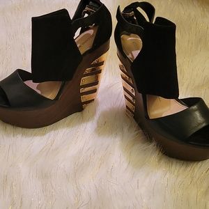 Black wedge sandal